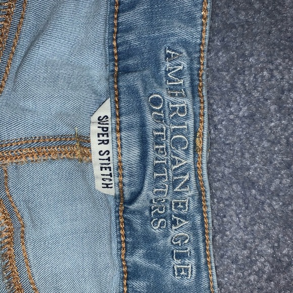 Shorts - Picture 2 of 3